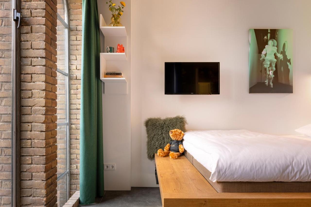 Bunk Hotel Amsterdam Exterior photo